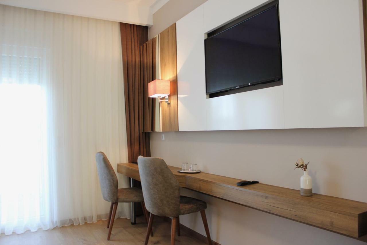 Hotel Rheinbruecke رينفيلدن المظهر الخارجي الصورة